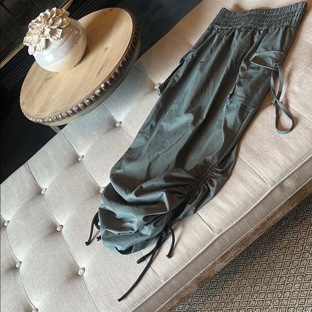 K TOO Green Cargo Maxi Bubble Skirt Size Small